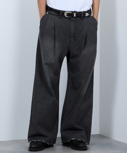 ジーンズ Two-Tuck Wide-Leg Denim Pants デニムツータックワイド