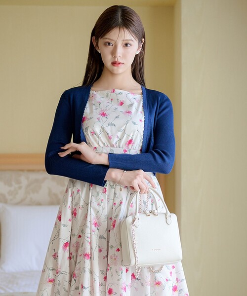 TOCCA（トッカ） ショルダーバッグ バッグ ECLAT CARRE LEATHERBAG