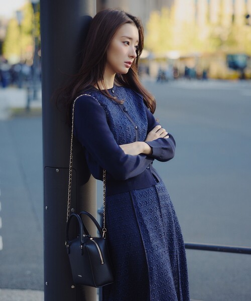 TOCCA（トッカ） ショルダーバッグ バッグ ECLAT CARRE LEATHERBAG