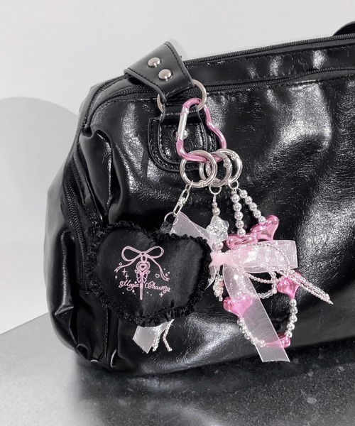Magia Charm（マギアチャーム） キーホルダー 3連ハートチャーム