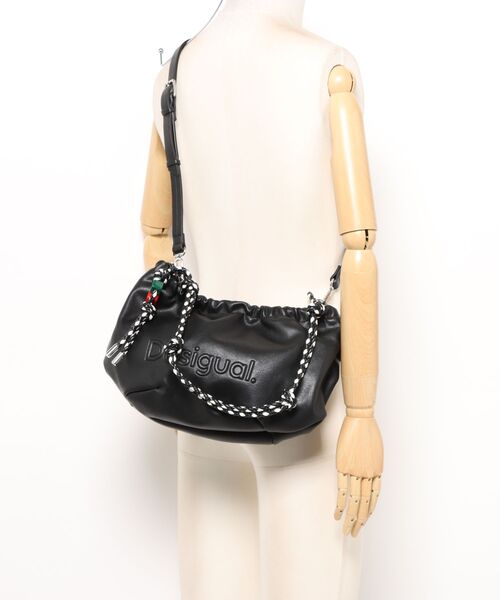 Desigual（デシグアル） ショルダーバッグ バッグ チャーム付きドロー