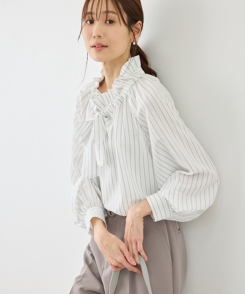らんど！マーク&ロナ　レディースモックネックシャツ　袖フリル 38 マーク&ロナ レディースモックネックシャツ 袖フリル 38 ゴルフ モック