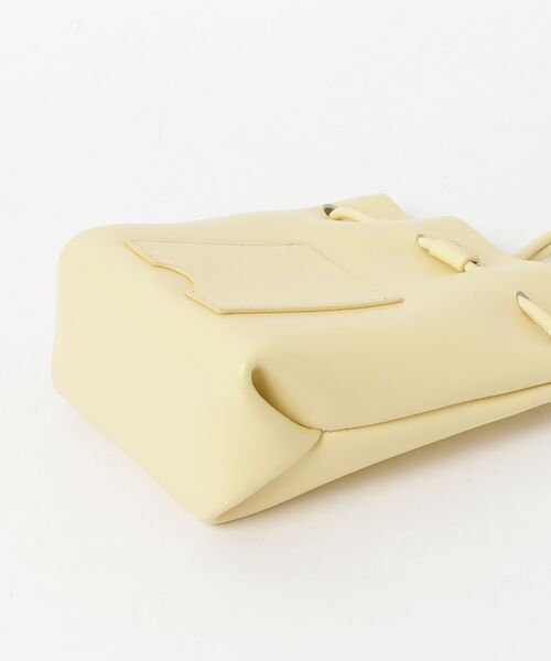 値下げ↓【新品未使用】YAHKI イエローショルダーバック　マチ付き YAHKI（ヤーキ） ショルダーバッグ - イエロー レディース : ZOZOTOWN