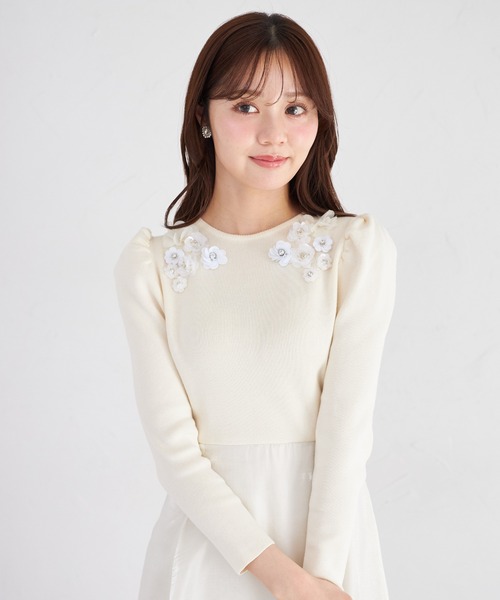 トッコクローゼット　ウエストリボン付きフラワービジューニットドッキングワンピース tocco closet（トッコ クローゼット） ワンピース ウエストリボン付き