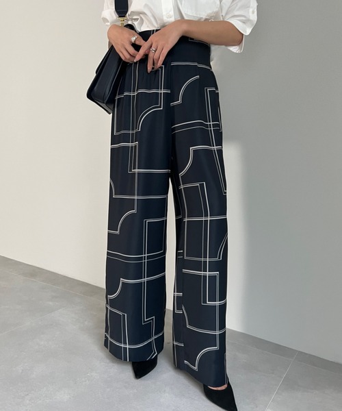 「anuans」 パンツ SMALL ホワイト レディースの画像