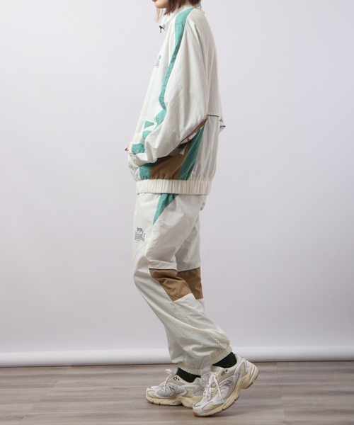 「LONSDALE」 ナイロンブルゾン M ブラック メンズ_画像6