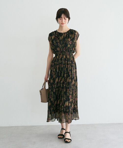 YECCA VECCA（イェッカヴェッカ） ワンピース 夏 シアー花柄プリーツ