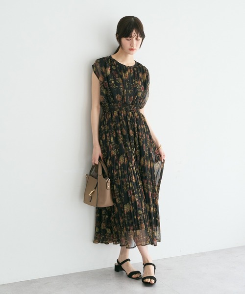 花柄オフショルプリーツワンピース YECCA VECCA（イェッカヴェッカ） ワンピース 夏 シアー花柄プリーツ