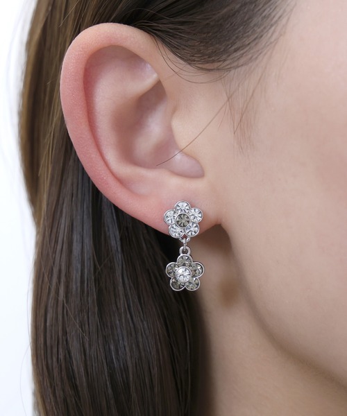 MARY QUANT（マリークヮント） ピアス マリークワント カラービジュー