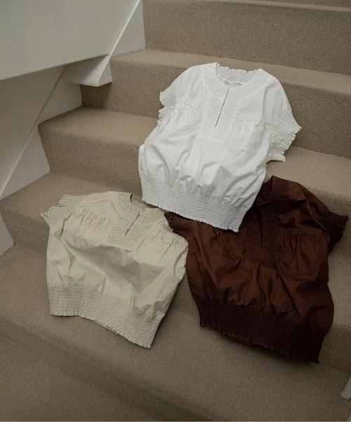 lawgy（ラウジー） ブラウス シャツ 半袖 shirring pocket point vest 