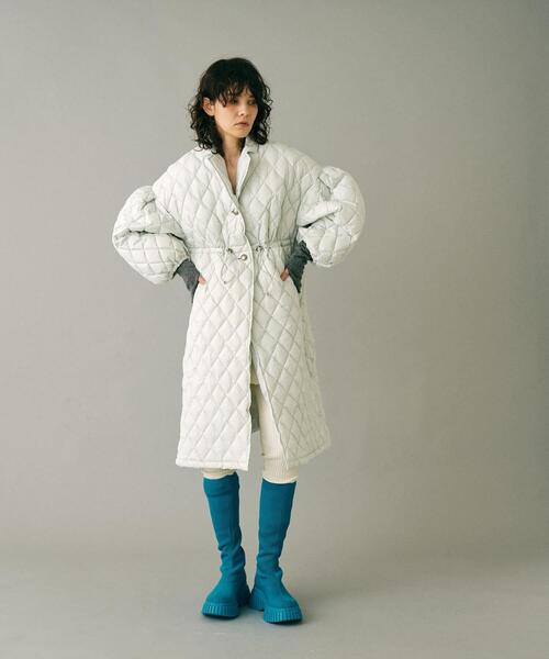 ダウンコート ダウンジャケット 「別注」KWD×ザ グッドランド マーケット　GREEN DOWN QUILTING JACKET レディースの画像