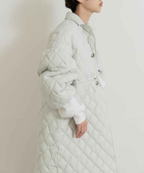 ダウンコート ダウンジャケット 「別注」KWD×ザ グッドランド マーケット　GREEN DOWN QUILTING JACKET レディースの画像