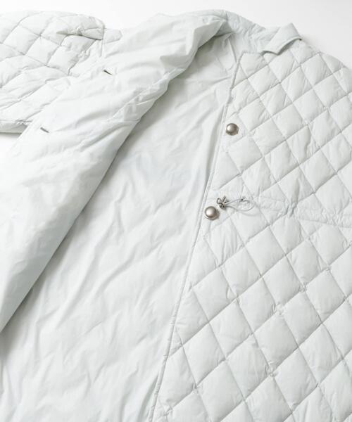 ダウンコート ダウンジャケット 「別注」KWD×ザ グッドランド マーケット　GREEN DOWN QUILTING JACKET レディースの画像