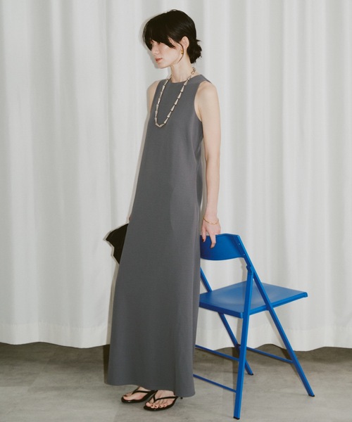 ワンピース Back twisted desing long dress / バックツイストデザイン