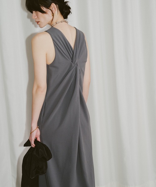 ワンピース Back twisted desing long dress / バックツイストデザイン