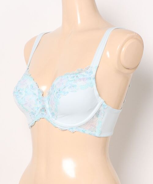 Triumph ブラジャー 恋するブラ613 ブラジャー「D，Eカップ