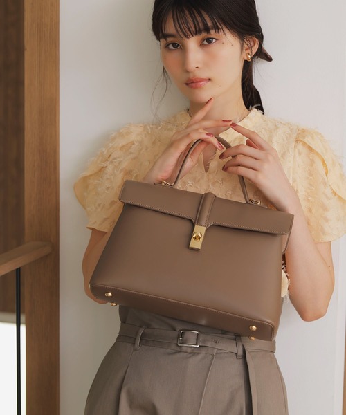 ROBERTA DI CAMERINO 「ROBERTA CAMERINO」 ハンドバッグ