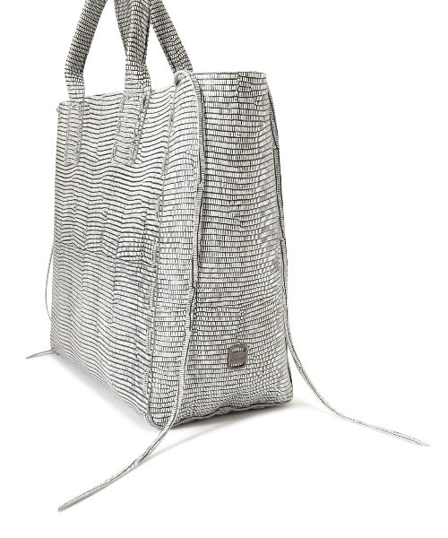 バッグ POMTATA POMTATA トートバッグ POMTATA/ポンタタ/SAKU TOTE BAG