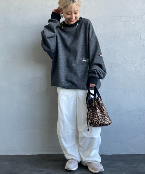 NANGA（ナンガ） トレーナー スウェット 別注 ブランドロゴ刺繍 ドロー