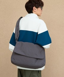 ショルダーバッグ パデットショルダーバッグ / 254365 メンズ｜ZOZOTOWN Yahoo!店