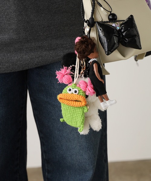 ROOP TOKYO キーケース Key case with woolen monster motif / 毛糸