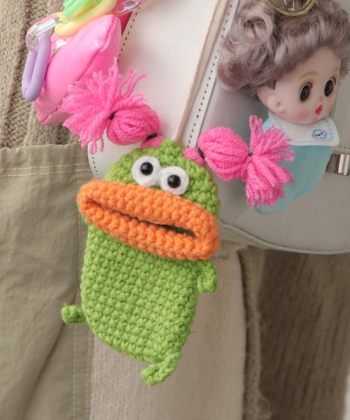 ROOP TOKYO キーケース Key case with woolen monster motif / 毛糸