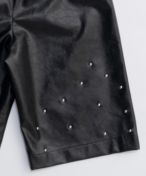 MAISON SPECIAL（メゾンスペシャル） パンツ Studs Leather Shorts