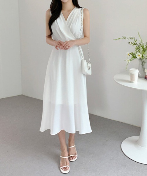 Vネックノースリーブ ワンピース Adele B ☆ CAROLL Vネックノースリーブ ワンピース Adele B ☆ CAROLL (CAROLL