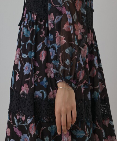 GRACE CONTINENTAL（グレースコンチネンタル） ワンピース サラサ