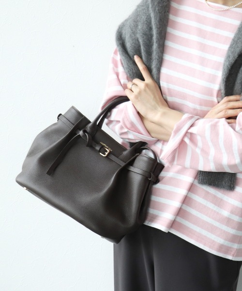 CHRISTIAN VILLA（クリスチャンヴィラ） トートバッグ タックベルト