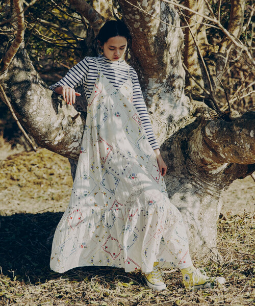 Freada（フリーダ） ワンピース フラワーハンカチ刺繍キャミドレス