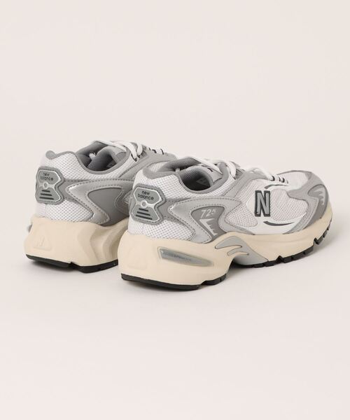 「New Balance」 ローカットスニーカー 22.5糎 しろがね色 メンズ