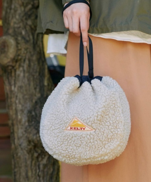 Hello Sacai 限定 リバーシブル 巾着 ショルダーバッグ KELTY（ケルティ） ショルダーバッグ 1つで2つの表情！“見せる