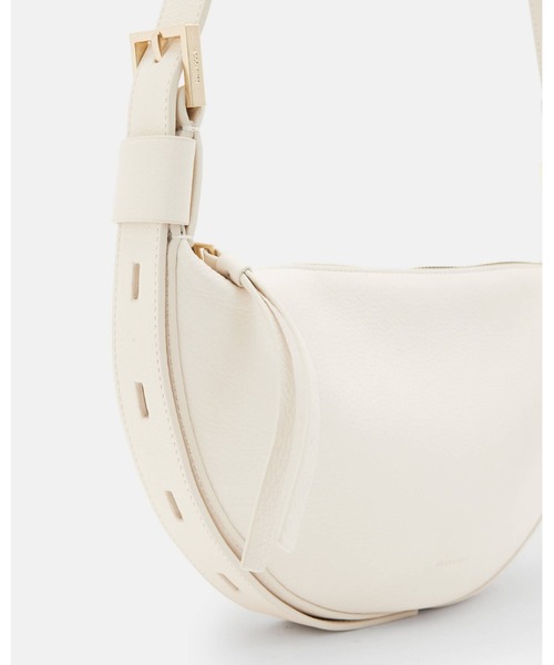 ショルダーバッグ バッグ HALF MOON LEATHER CROSSBODY BAG | ハーフ ムーン レザー クロスボディ バッグ レディースの画像