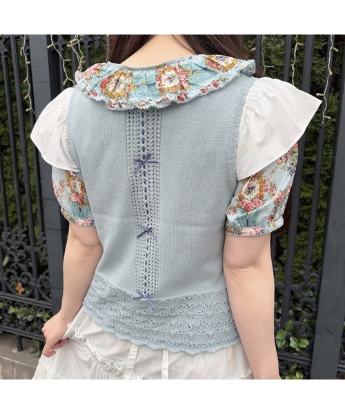 ピンクハウス　リボン　バックギャザー　デニムブルゾン　未使用に近い美品 セール】 雛菊とさくらんぼ刺繍入りデニムブルゾン （ブルゾン