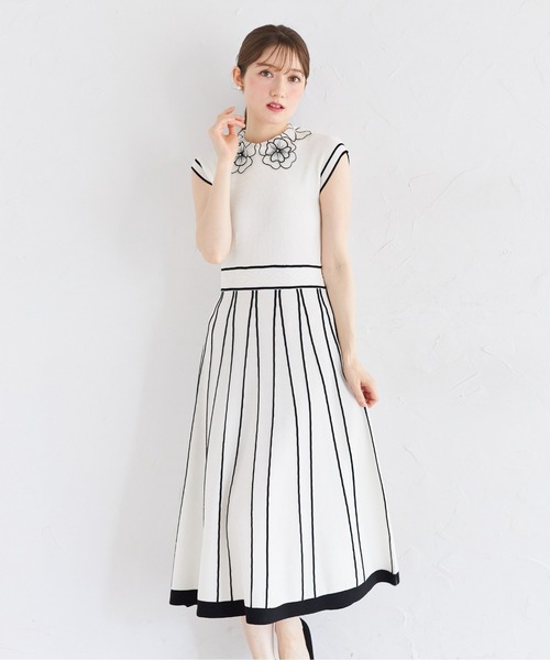tocco トッコクローゼット　２ＷＡＹフラワーレース襟付き配色ラインワンピ tocco closet ワンピース 2WAYフラワーレース襟付き配色