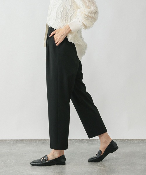 GLOBAL WORK　ウツクシルエットテーパードパンツ　Мサイズ【新品】 GLOBAL WORK パンツ ウツクシルエットテーパードパンツ/494098