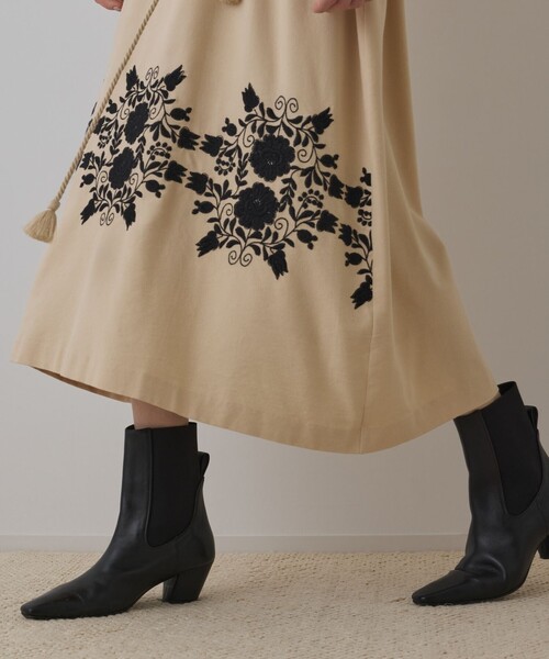 GRACE CONTINENTAL（グレースコンチネンタル） ワンピース エンブロイ