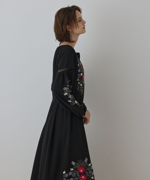 GRACE CONTINENTAL（グレースコンチネンタル） ワンピース エンブロイ
