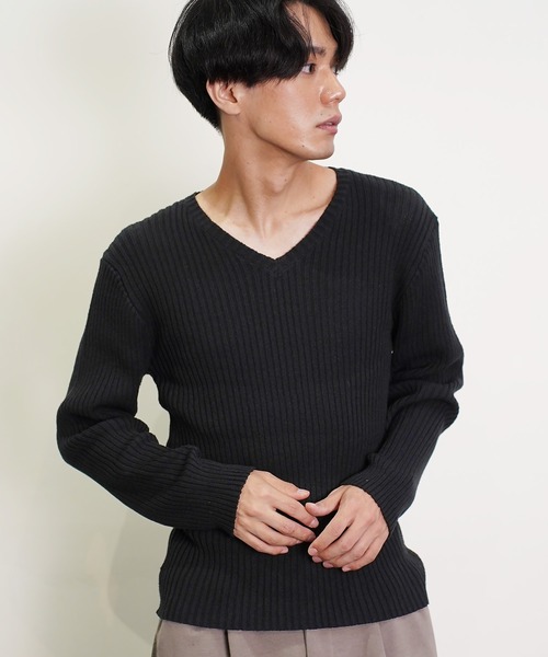 ループVネックニット Ravelry: Tulip Loop V Neck pattern by Other Loops_