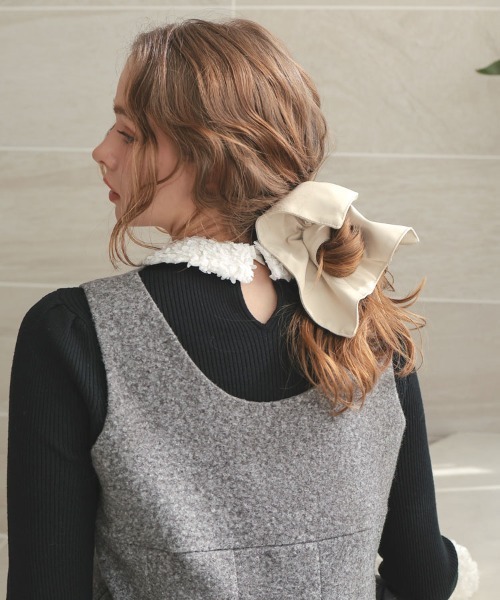 at. シュシュ 「at.」レザーライクスクエアシュシュ : ZOZOTOWN Yahoo