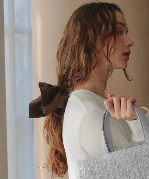 at. シュシュ 「at.」レザーライクスクエアシュシュ : ZOZOTOWN Yahoo