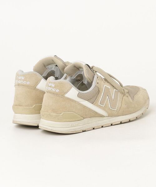 「New Balance」 ローカットスニーカー 23cm ベージュ レディース_画像2