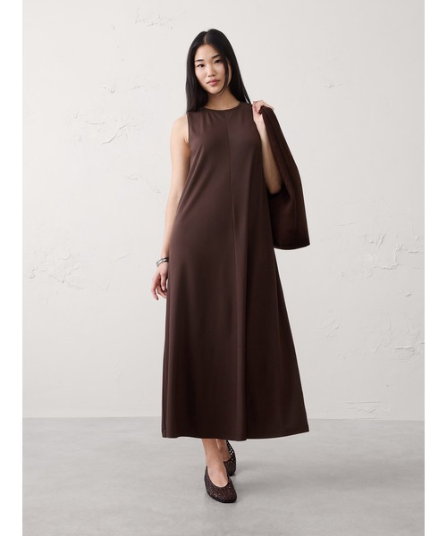 ワンピース BANANA REPUBLIC FACTORY STORE　　日本限定 ノースリーブ ニット マキシ トラペーズ ワンピースの画像