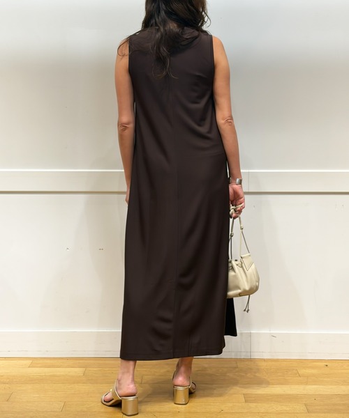 ワンピース BANANA REPUBLIC FACTORY STORE　　日本限定 ノースリーブ ニット マキシ トラペーズ ワンピースの画像