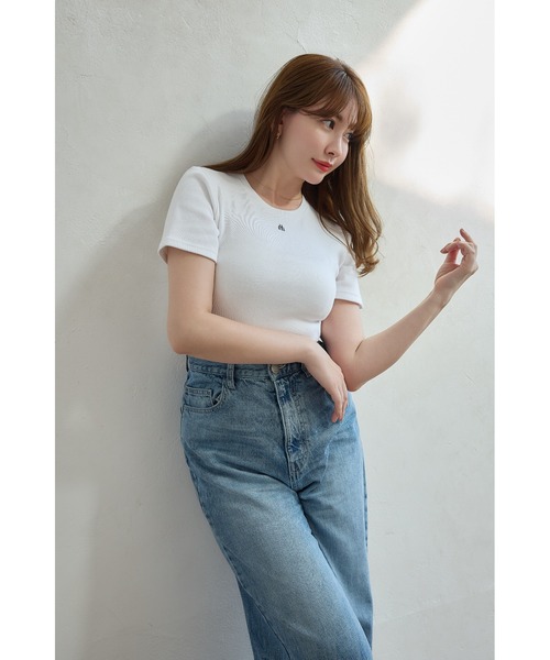 トップス Her lip to Trois Loga Ribbed Tee Her lip to tシャツ Trois Logo Ribbed Tee レディース