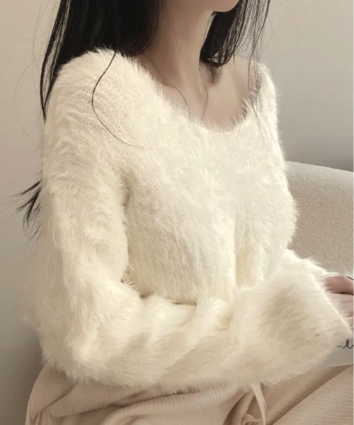 ニット セーター 一目惚れするふんわり感、シャギーニット。Vネック