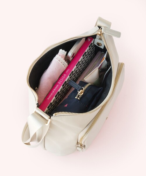 TOCCA（トッカ） ショルダーバッグ バッグ OPENING SENSE NYLONBAG