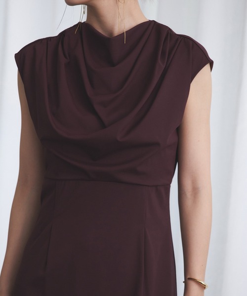 anuans（アニュアンス） 半袖ワンピース SMALL バーガンディー