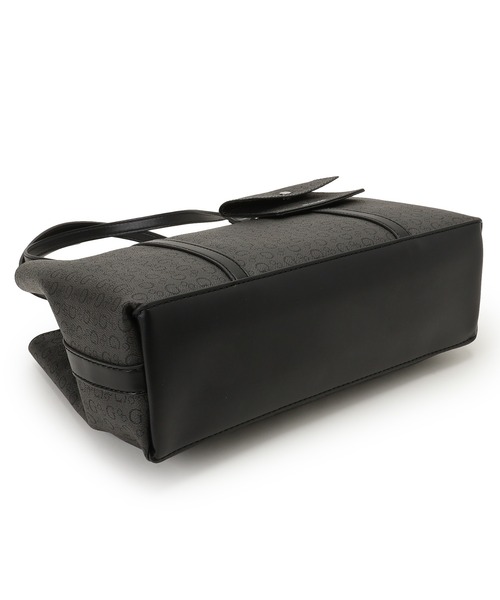 GUESS（ゲス） トートバッグ MADWELLE Satchel トートバッグ